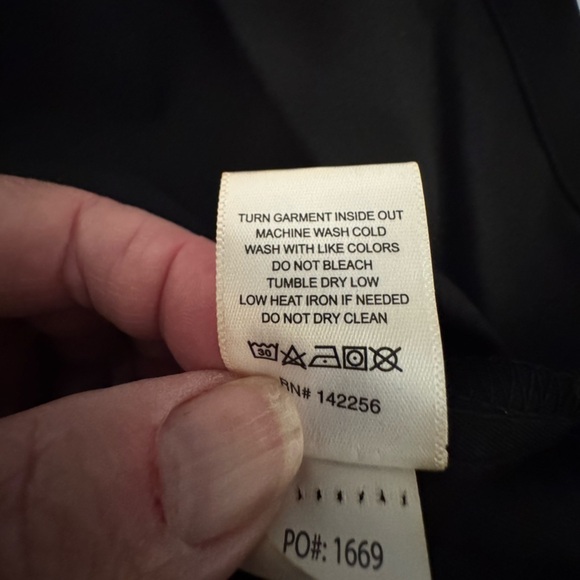 NWT Figs Chisec Three-Pocket Scrub Men’s Top. SIZE XXL - Picture 10 of 11